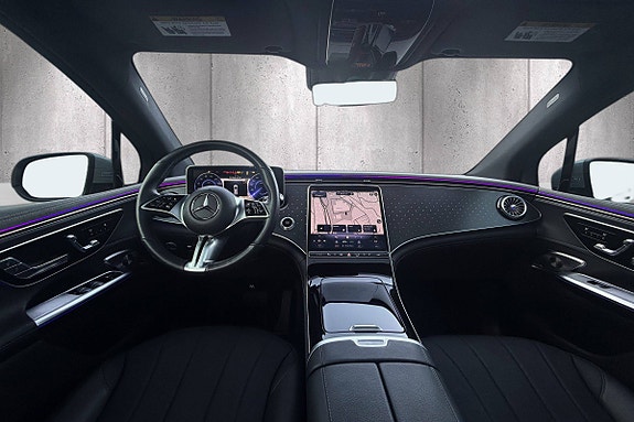 Mercedes-Benz EQE350 SUV 9 of 25