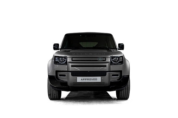 Land Rover Defender 110 8 of 30