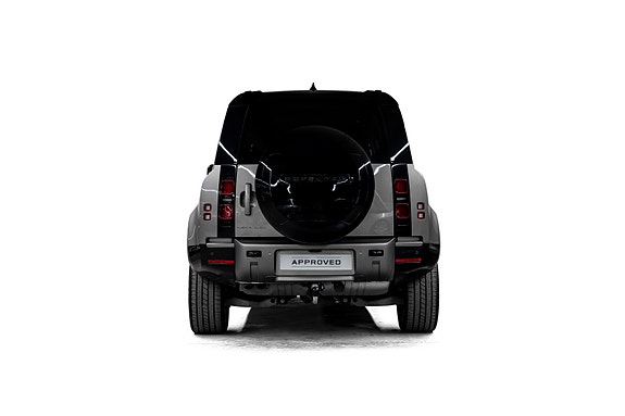 Land Rover Defender 110 7 of 30