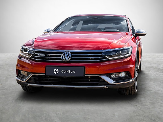 Volkswagen Passat Alltrack 8 of 25