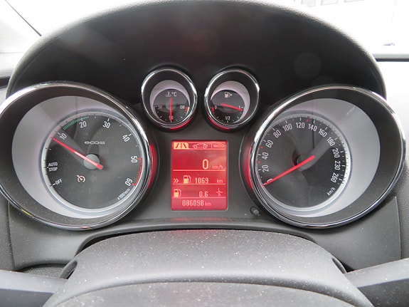 Opel Astra 25 of 30