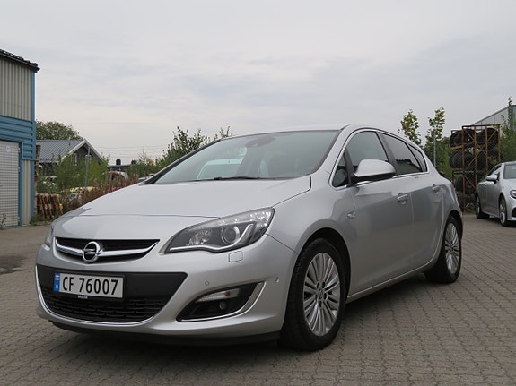Opel Astra 3 of 30