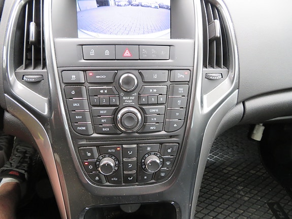 Opel Astra 28 of 30