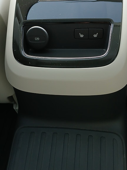 Volvo V90 11 of 25