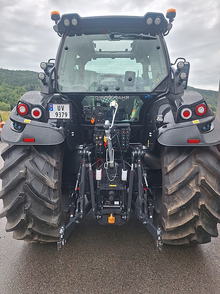 Deutz Fahr 6170.4 8 of 30