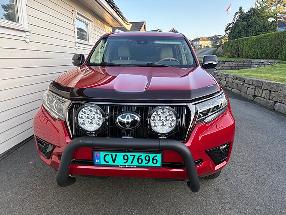 Toyota Land Cruiser 5 of 25