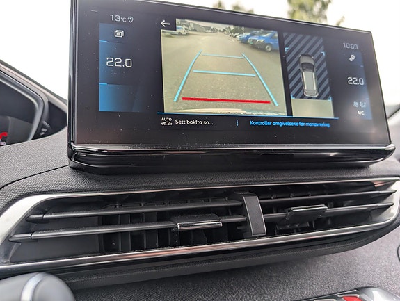 Peugeot 3008 14 of 21