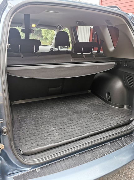 Toyota RAV4 9 of 16