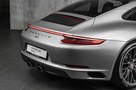 Porsche 911 5 of 30