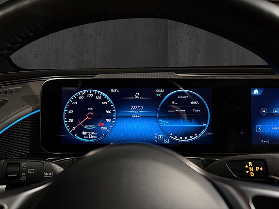 Mercedes-Benz EQC400 20 of 27