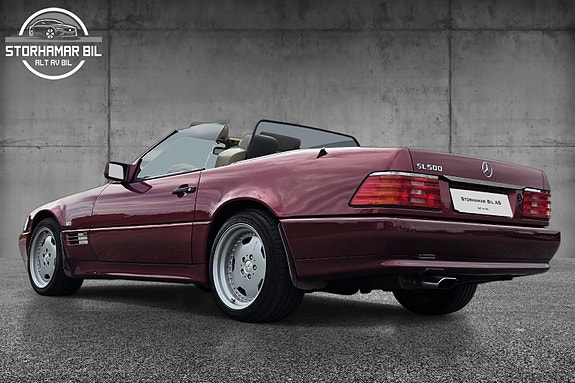 Mercedes-Benz SL500 4 of 30