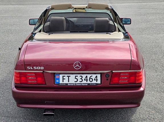Mercedes-Benz SL500 9 of 30