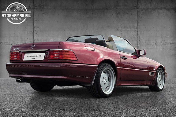 Mercedes-Benz SL500 3 of 30
