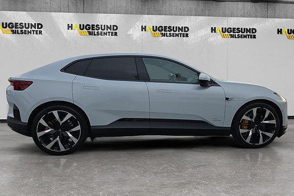 Polestar 4 6 of 22