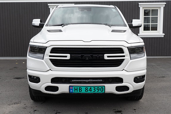 Dodge RAM 1500 4 of 30