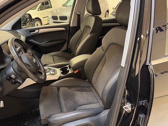 Audi Q5 12 of 29