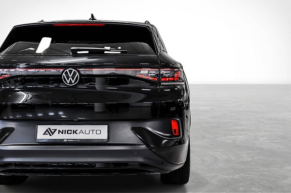Volkswagen ID.4 GTX 7 of 30