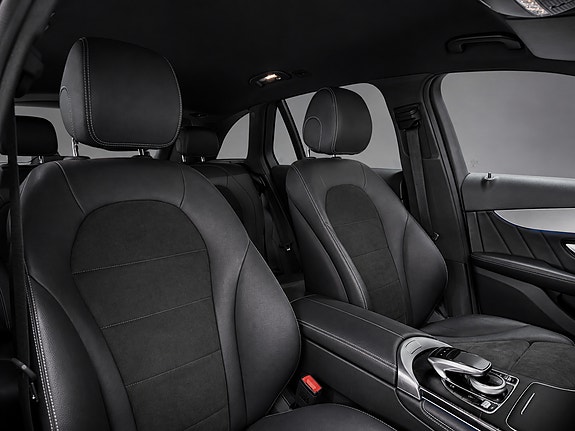 Mercedes-Benz GLC350 e 15 of 26