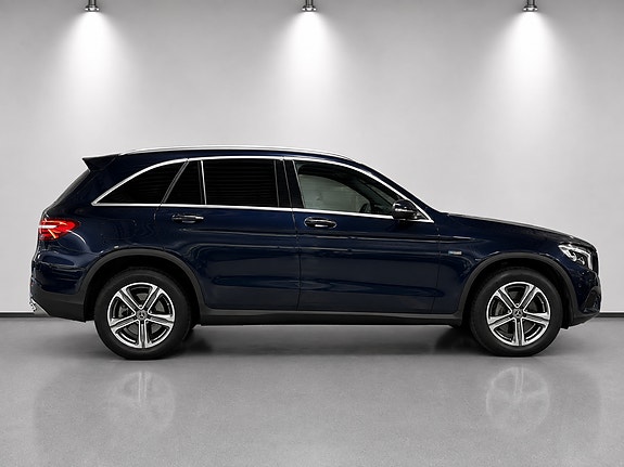 Mercedes-Benz GLC350 e 5 of 26