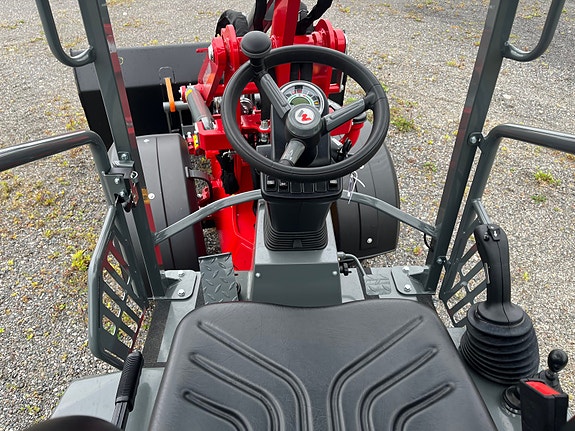Weidemann 1280CL 4 of 5
