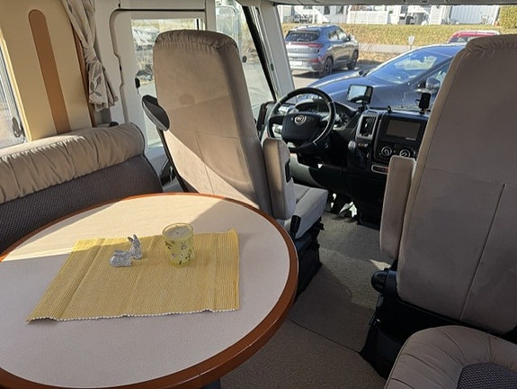 Carthago Chic E-Line I 51 QB, Fiat 3,0Mjet, 177 HK, Automat, Alde, Klima, Luftfjæring, Fortelt, Meget godt Utstyrt ! 9 of 30