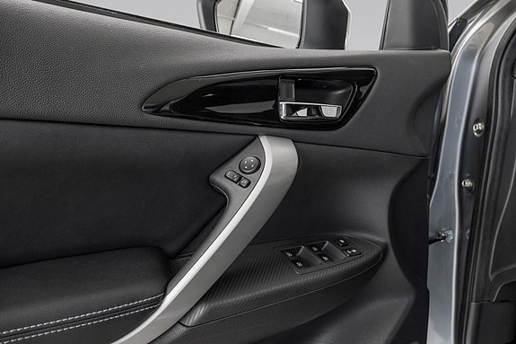 Mitsubishi Eclipse Cross 27 of 28