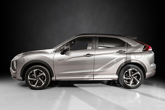 Mitsubishi Eclipse Cross 4 of 28