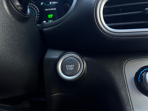 Hyundai Kona 22 of 25