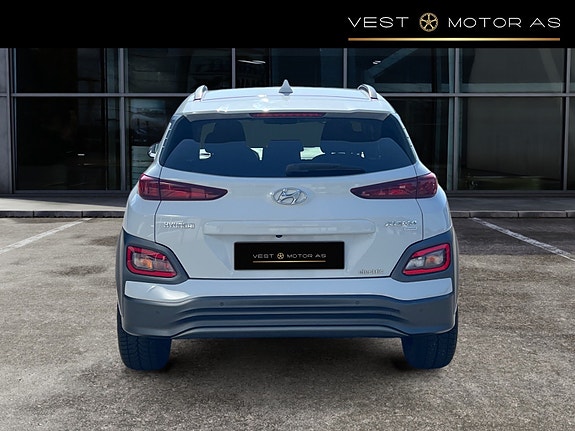 Hyundai Kona 6 of 25
