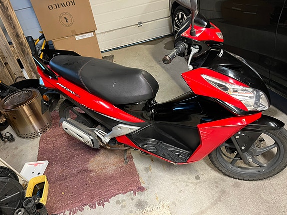 Honda NSC 50 3 of 8