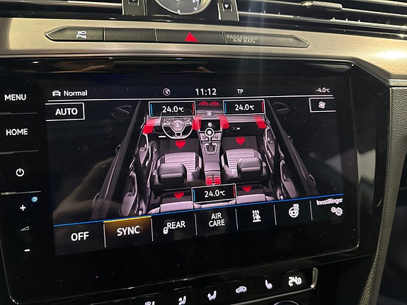 Volkswagen Passat Alltrack 21 of 30