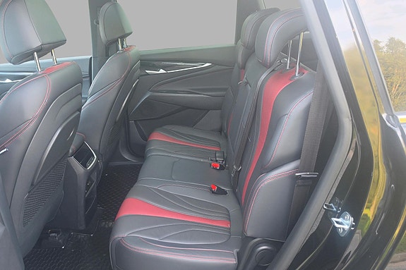 Maxus Euniq 5 16 of 30
