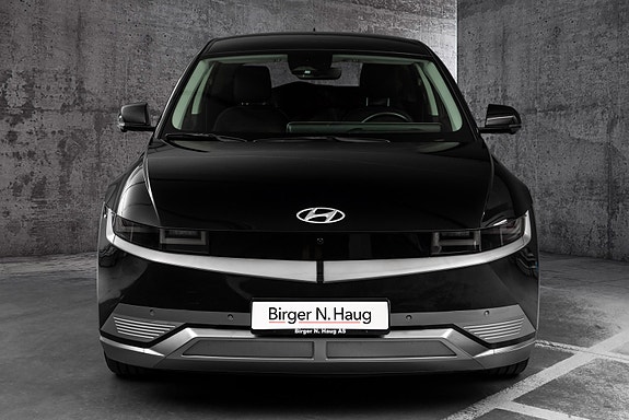 Hyundai Ioniq 5 5 of 30