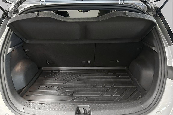 BYD Dolphin 5 of 30