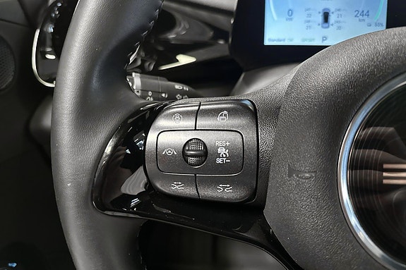 BYD Dolphin 16 of 30