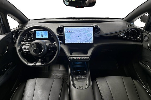 BYD Dolphin 6 of 30