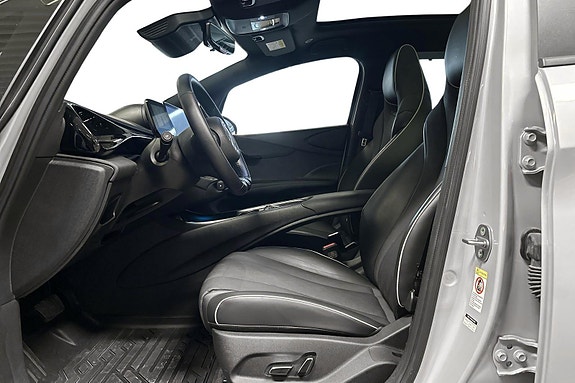 BYD Dolphin 8 of 30