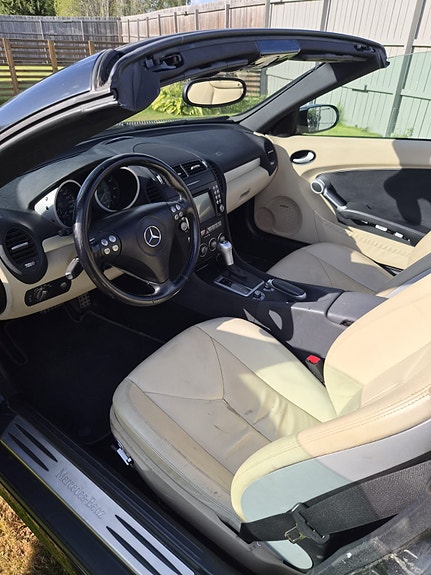 Mercedes-Benz SLK200 17 of 30