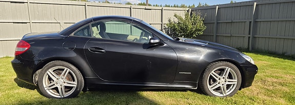 Mercedes-Benz SLK200 11 of 30