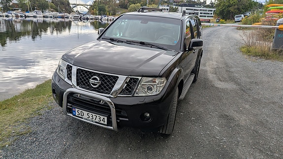 Nissan Pathfinder 29 of 30