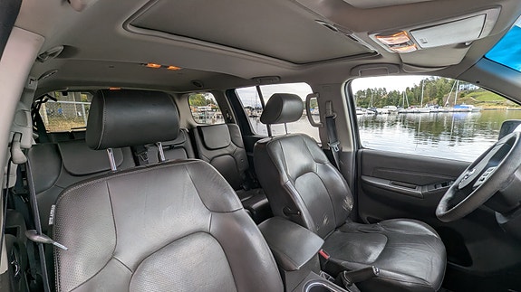 Nissan Pathfinder 10 of 30