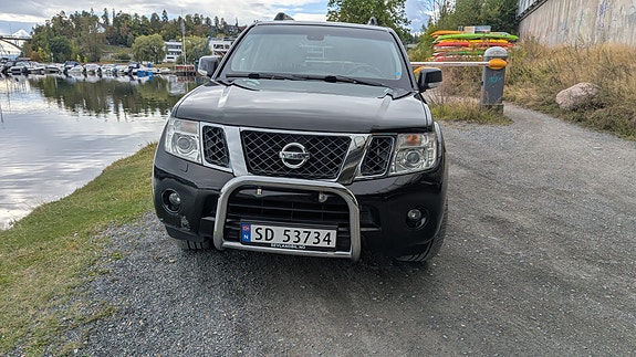 Nissan Pathfinder 27 of 30