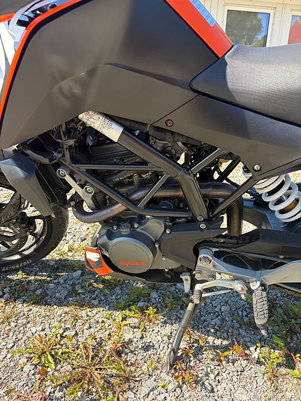 KTM 125 Duke 5 of 16