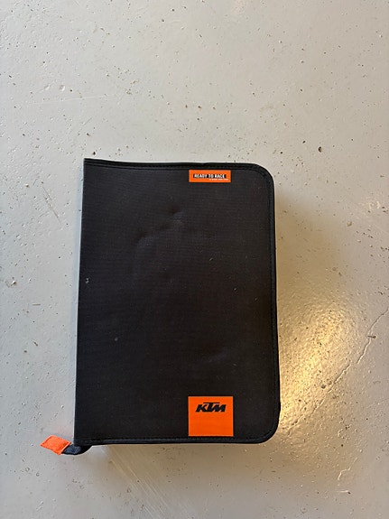 KTM 125 Duke 10 of 16