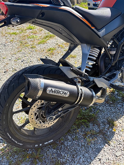 KTM 125 Duke 4 of 16