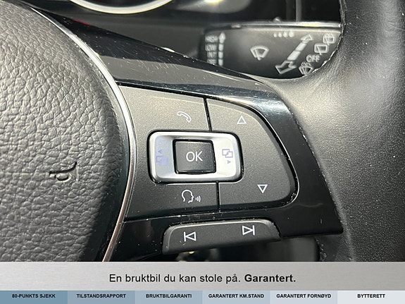 Volkswagen Golf VII 16 of 27
