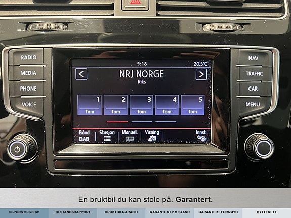 Volkswagen Golf VII 19 of 27