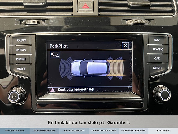 Volkswagen Golf VII 18 of 27