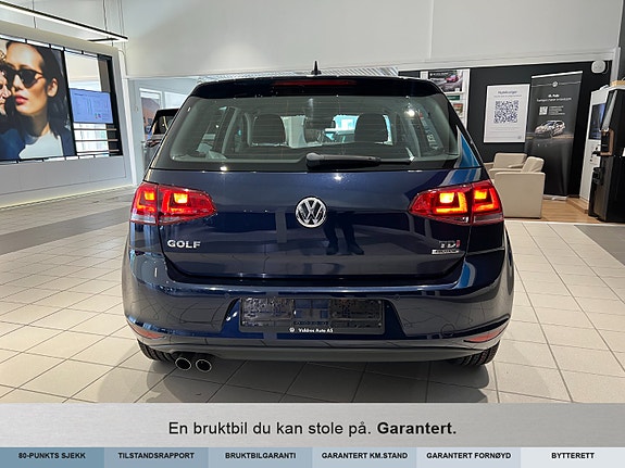 Volkswagen Golf VII 6 of 27
