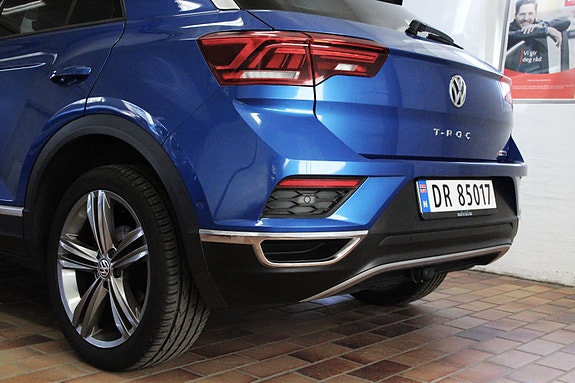 Volkswagen T-Roc 9 of 30